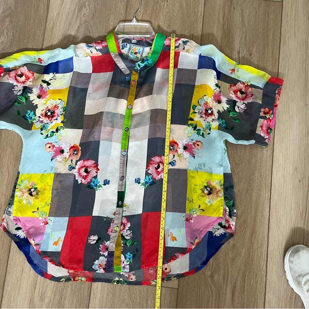 Johnny Was Block Lynn Shirt - Picture 9 of 14